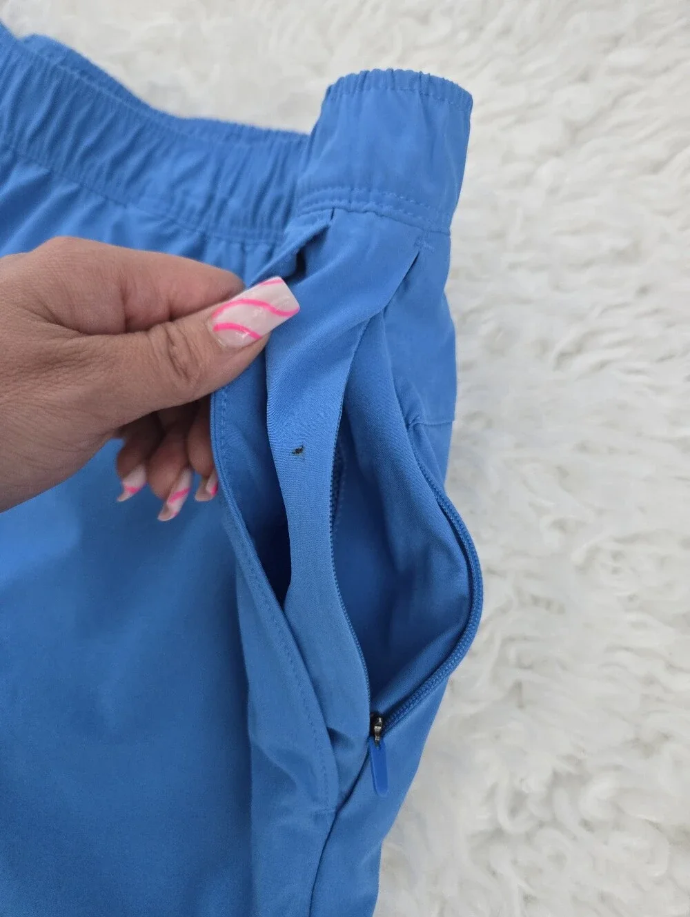 The North Face Men's Wander 2.0 Shorts. TNF Blue. Size XL.